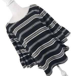 GREEN ENVELOPE! BLACK AND WHITE STRIPED PUFFED BELL SLEEVE TOP, BLOUSE,! SZ 2X